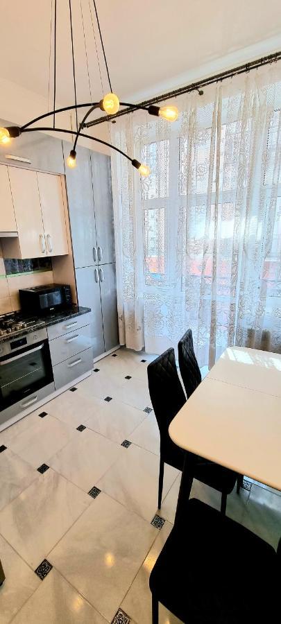 Центр Апарт Apartamento Ternopil Exterior foto